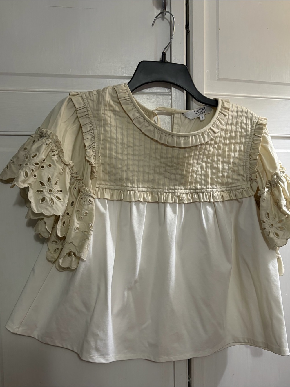 Feminine  crosby by Mollie Burch top